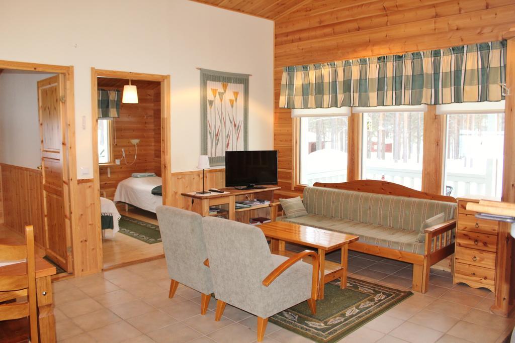 Petaejaekylae Villa Kuusamo Kamer foto