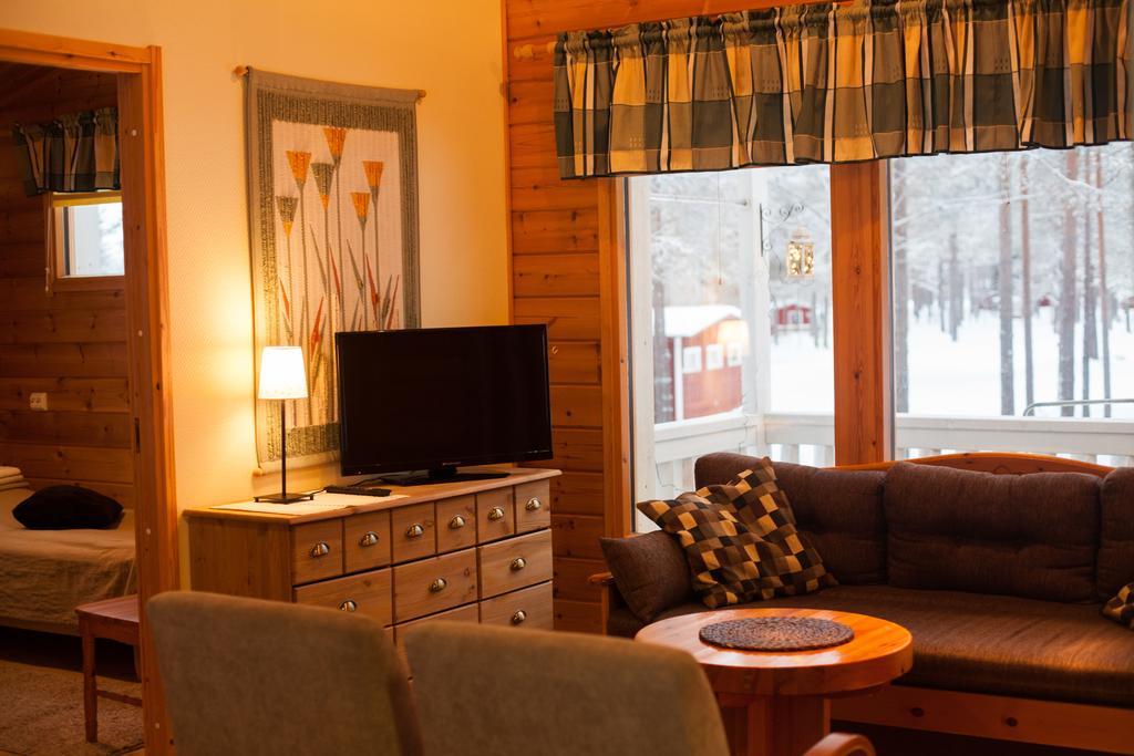 Petaejaekylae Villa Kuusamo Kamer foto